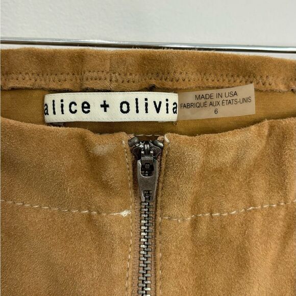Alice+Olivia Lamb Leather Leggings in Tan - Picture 5 of 7